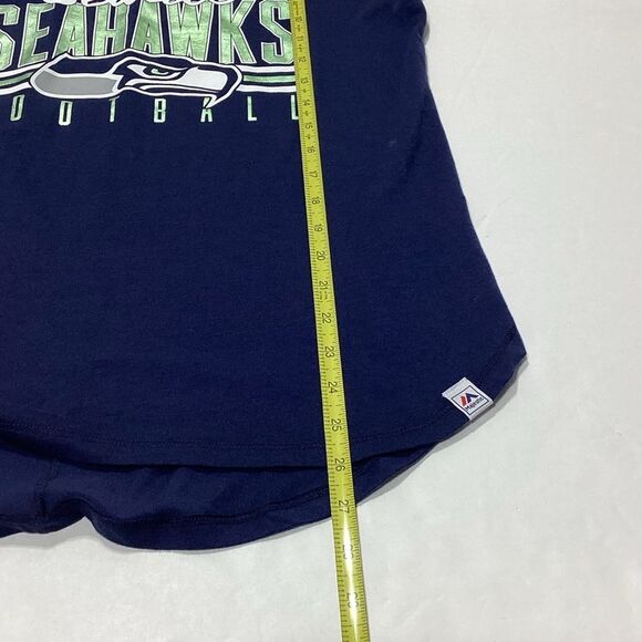 Seattle Seahawks Women's T-Shirt M Majestic Brand Blue and White NWT - Picture 9 of 11